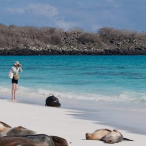 GALÁPAGOS EXPLORER